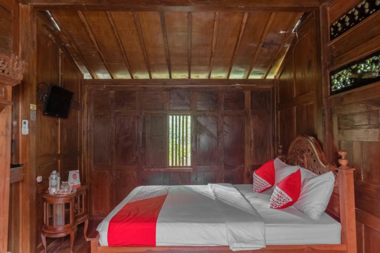 Hotel Batukaras Kalaras Luaran gambar